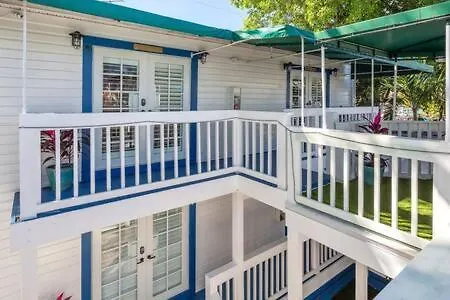 Birds Of A Feather At Custom House Inn Key West